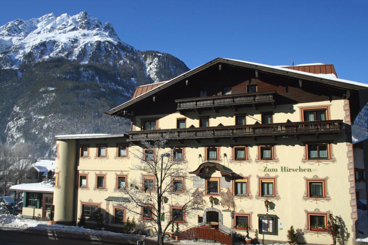 Hotel Zum Hirschen Längenfeld Exterior foto