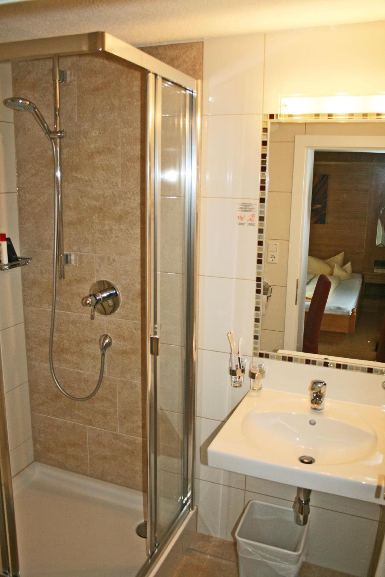 Hotel Zum Hirschen Längenfeld Quarto foto